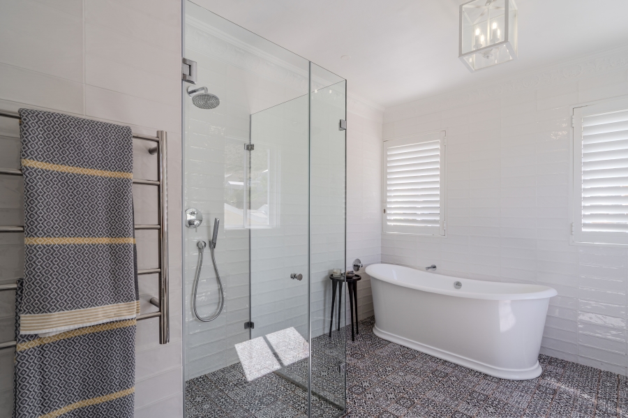 5 Bedroom Property for Sale in Simons Kloof Western Cape